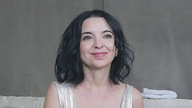 Ortensialady76 online show from January 1, 6:05 am