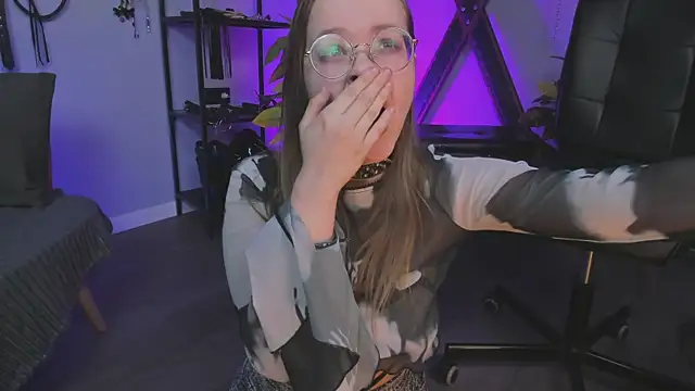 CassieCool online show from February 9, 3:32 am