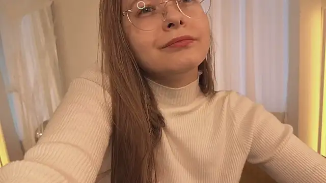 CassieCool online show from November 2, 12:40 pm