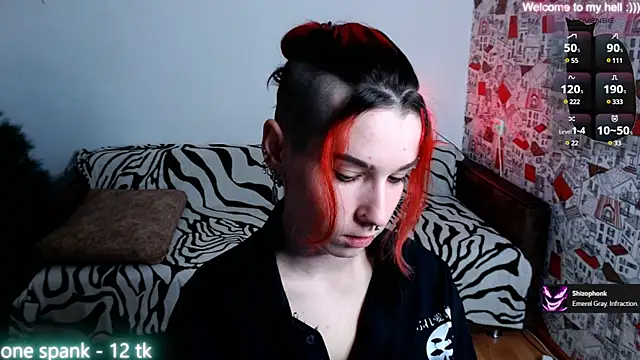 Snapshot of Miya_Wey_ chatting on December 20, 1:00 pm Miya Wey online show from December 20, 1:00 pm