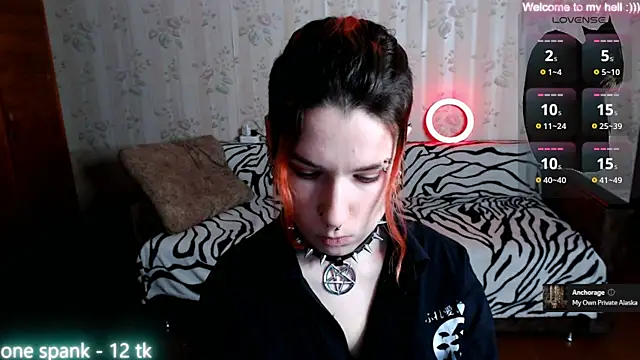 Snapshot of Miya_Wey_ chatting on February 2, 12:13 pm Miya Wey online show from February 2, 12:13 pm