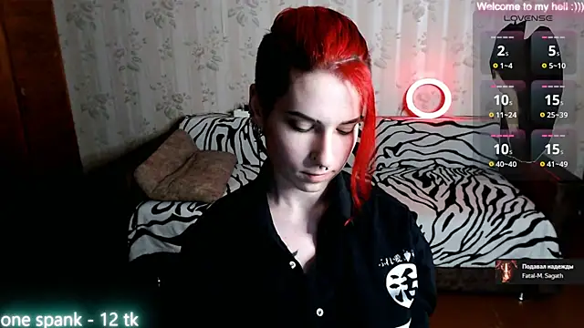 Snapshot of Miya_Wey_ chatting on March 15, 7:27 pm Miya Wey online show from March 15, 7:27 pm