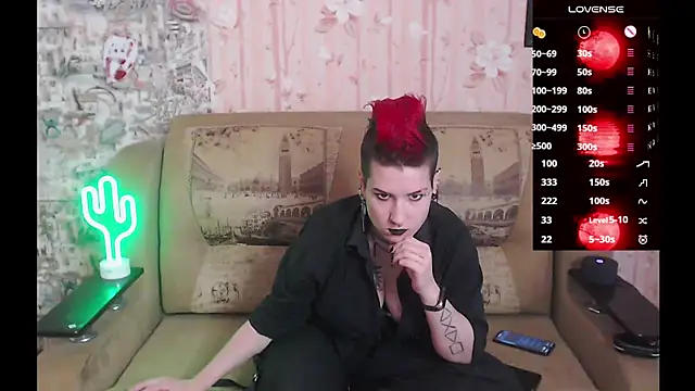 Snapshot of Miya_Wey_ chatting on October 30, 1:12 pm Miya Wey online show from October 30, 1:12 pm