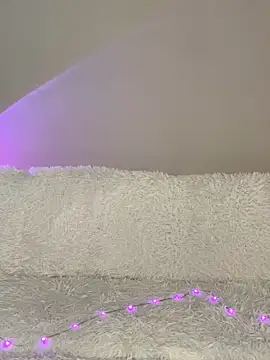 cutte dora online show from February 4, 8:31 am