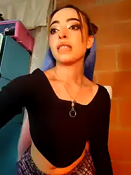 Yennastone online show from February 18, 12:15 am