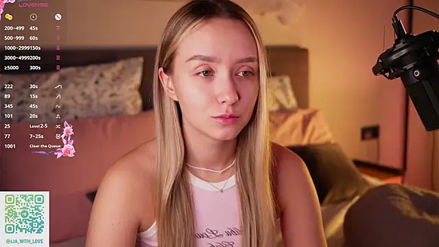 HollisBeckett online show from November 11, 3:06 am