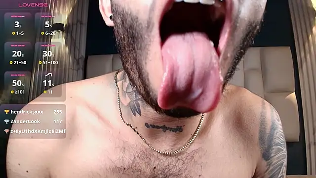 Snapshot of Marcelo_ruiz_ chatting on February 9, 9:49 pm Marcelo ruiz online show from February 9, 9:49 pm