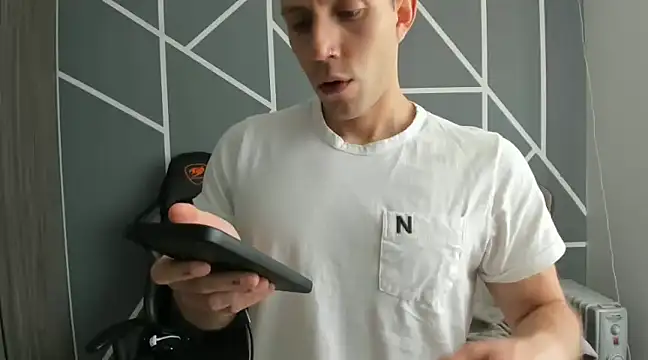 ianandjosephx online show from January 31, 5:10 pm