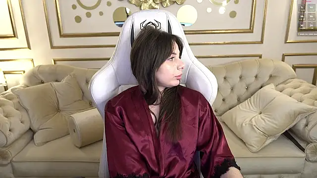 Snapshot of Alisa054 chatting on February 16, 11:37 pm Alisa054 online show from February 16, 11:37 pm