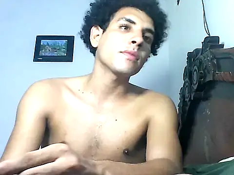 Snapshot of maick5- chatting on September 24, 6:28 am maick5- online show from September 24, 6:28 am