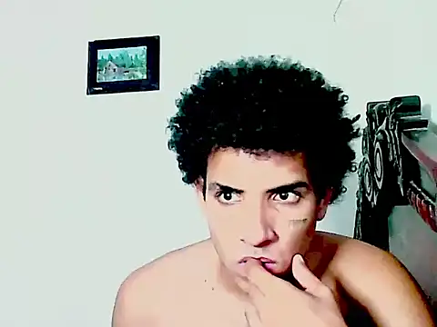 Snapshot of maick5- chatting on September 29, 12:10 pm maick5- online show from September 29, 12:10 pm