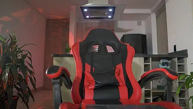 LeoSalvatore  online show from September 14, 10:03 am