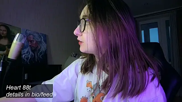 Snapshot of el_sweety chatting on February 8, 3:53 pm el sweety online show from February 8, 3:53 pm