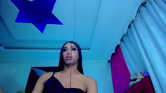 NahomiCamper online show from February 8, 9:24 am