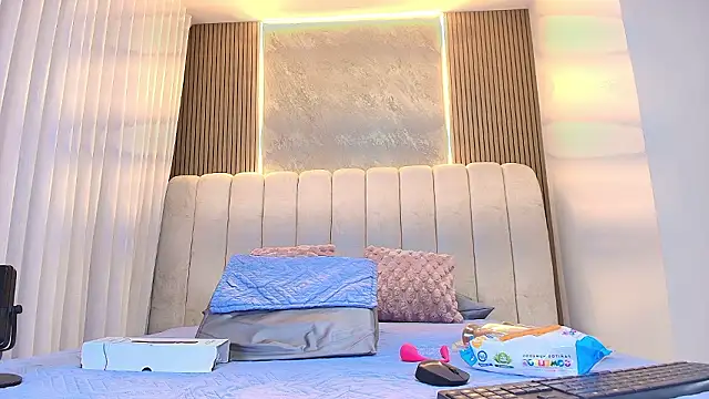 kata hazel online show from February 20, 7:14 pm