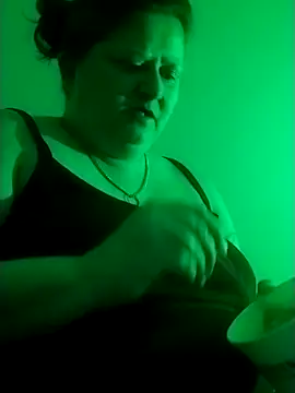 Snapshot of staceysmomfow chatting on January 23, 3:16 am staceysmomfow online show from January 23, 3:16 am