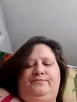 Snapshot of staceysmomfow chatting on February 2, 6:10 pm staceysmomfow online show from February 2, 6:10 pm