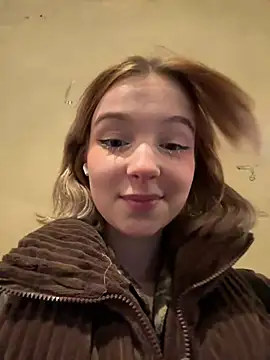 Baby Tiny online show from January 9, 5:22 pm