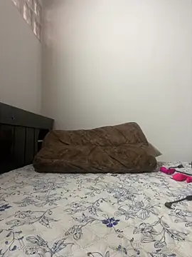 Snapshot of karla_nill chatting on December 16, 9:31 pm karla nill online show from December 16, 9:31 pm