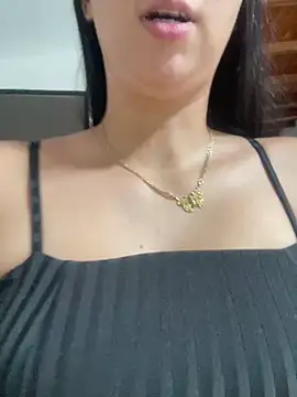 Snapshot of karla_nill chatting on February 12, 6:40 pm karla nill online show from February 12, 6:40 pm