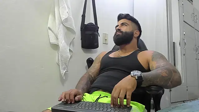 Lyon vach online show from January 18, 2:33 pm