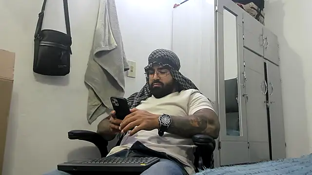 Lyon vach online show from January 23, 10:33 pm