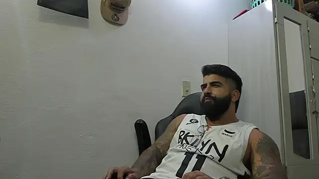 Lyon vach online show from February 11, 3:40 am