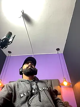 Lyon vach online show from October 12, 10:31 pm