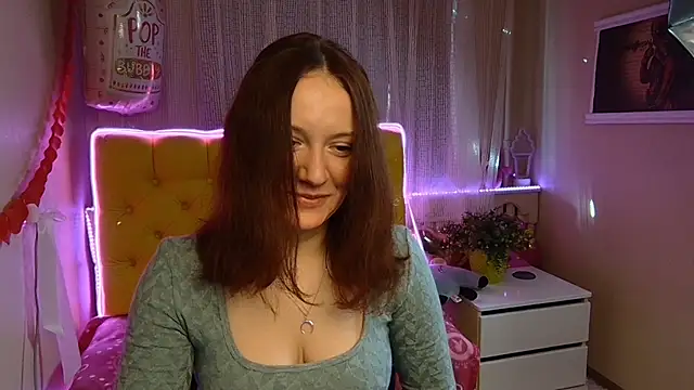 BarbaraStily online show from February 17, 8:09 am