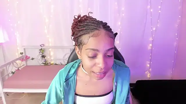 Abigail Wilson  online show from January 17, 8:55 pm