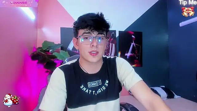 nolan twink1 online show from December 13, 10:19 am