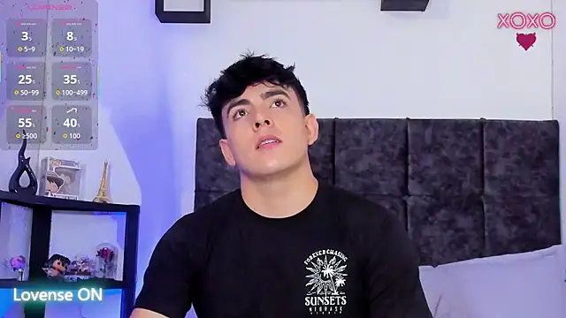 nolan twink1 online show from March 17, 6:00 pm