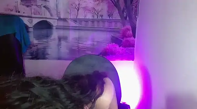 Snapshot of daniela_rivasth chatting on March 1, 2:48 am daniela rivasth online show from March 1, 2:48 am