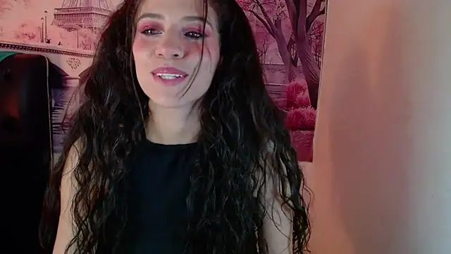 Snapshot of daniela_rivasth chatting on March 15, 7:42 am daniela rivasth online show from March 15, 7:42 am
