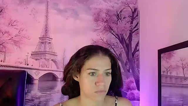 Snapshot of daniela_rivasth chatting on March 18, 3:31 am daniela rivasth online show from March 18, 3:31 am