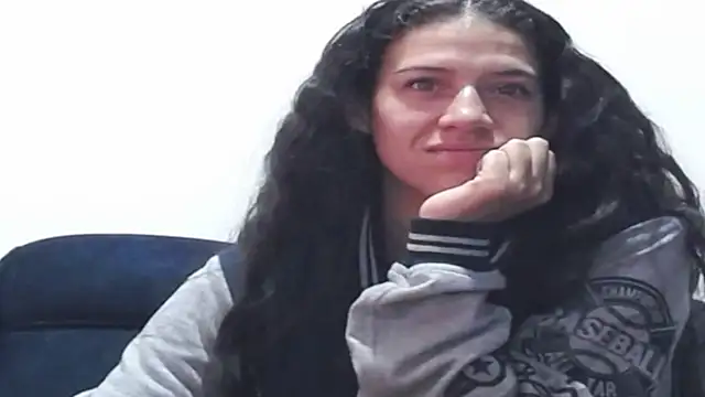 Snapshot of daniela_rivasth chatting on October 5, 5:17 am daniela rivasth online show from October 5, 5:17 am
