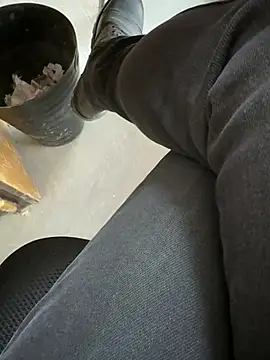 Snapshot of homidor chatting on February 6, 1:43 pm homidor online show from February 6, 1:43 pm