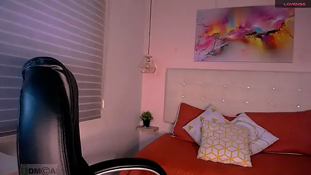 Cristal  adams online show from February 5, 1:11 pm