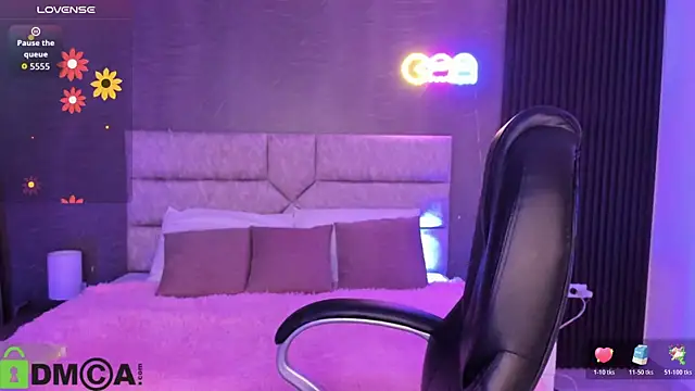 Cristal  adams online show from November 6, 12:17 pm