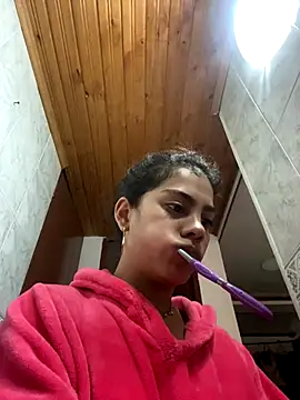 NINA 18 YEARS online show from December 15, 7:29 pm