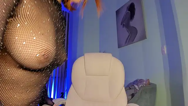 TinaJonnes  online show from September 19, 7:32 am