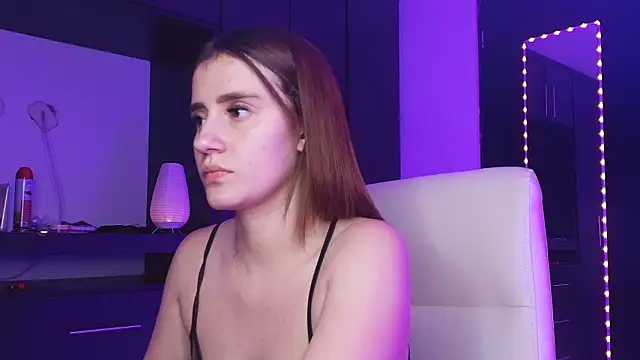 TinaJonnes  online show from February 28, 6:03 am