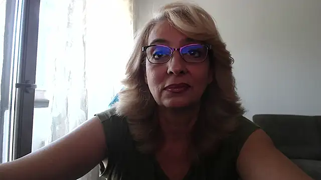 cecylya4u online show from September 16, 9:54 am