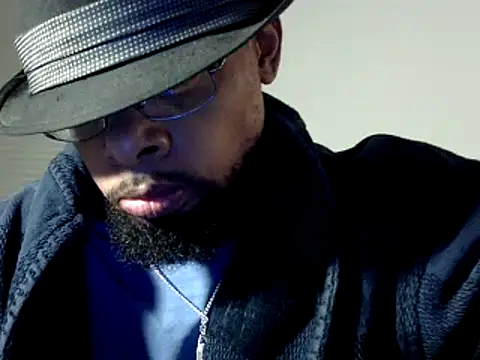 Snapshot of WhiskeyWood_DuhGOD chatting on December 7, 3:04 am WhiskeyWood DuhGOD online show from December 7, 3:04 am