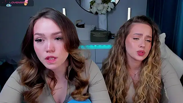 Evia r0se online show from February 7, 5:27 pm