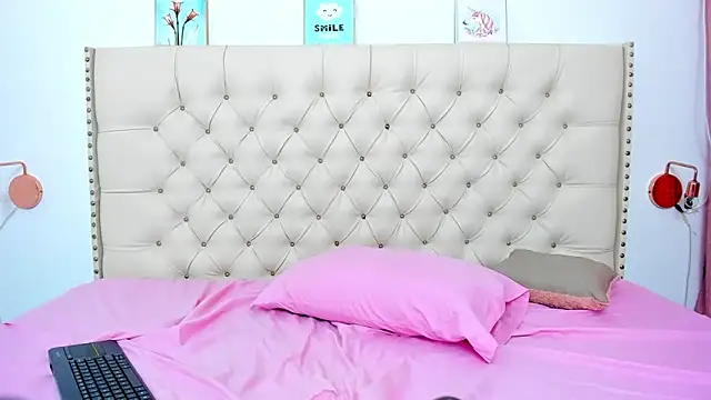 Snapshot of Kim_Eli chatting on December 15, 10:26 pm Kim Eli online show from December 15, 10:26 pm