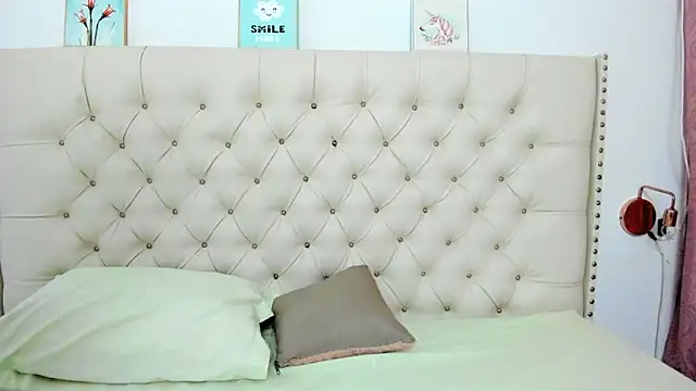 Snapshot of Kim_Eli chatting on January 11, 7:27 pm Kim Eli online show from January 11, 7:27 pm