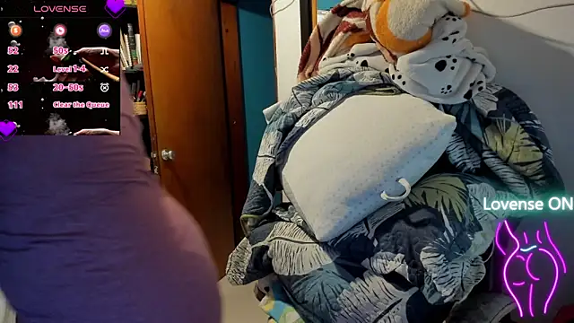 peanut tangerine online show from November 5, 1:05 am