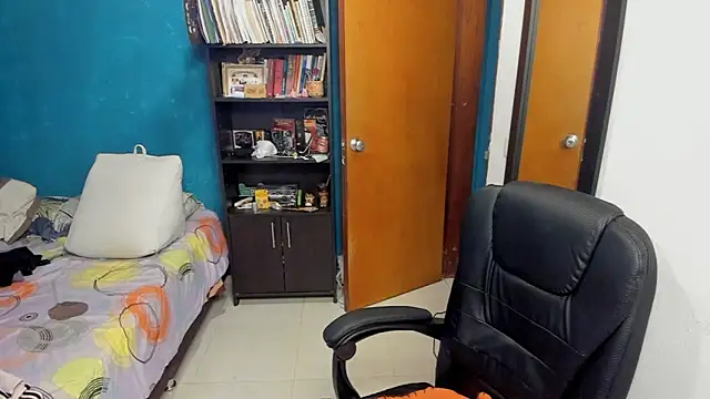 peanut tangerine online show from December 20, 12:07 am