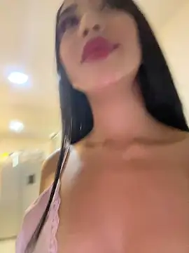 Snapshot of SOPHIACANDY19_ chatting on May 1, 12:37 am SOPHIACANDY19 online show from May 1, 12:37 am